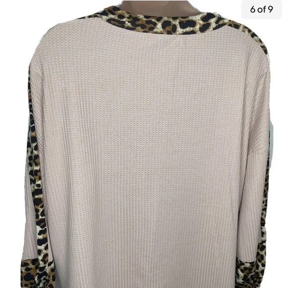 Waffle Knit Top Leopard Panel Tee Long Bishop Sleeves
Plus Size 4XL - Picture 7 of 9